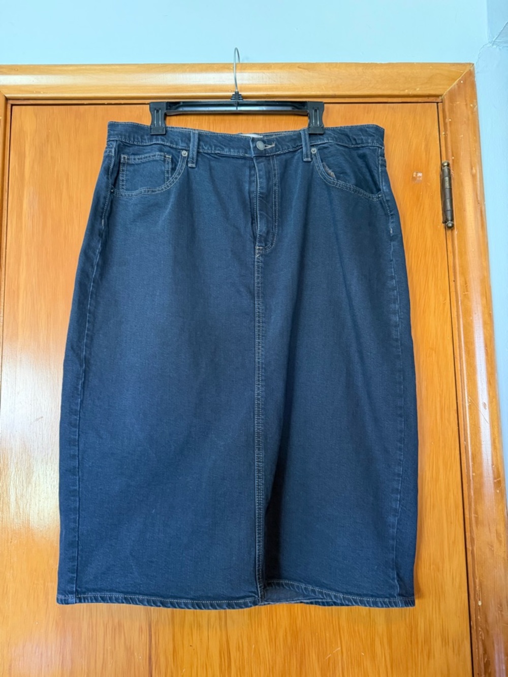 Universal Thread Dark Blue Denim Midi Skirt